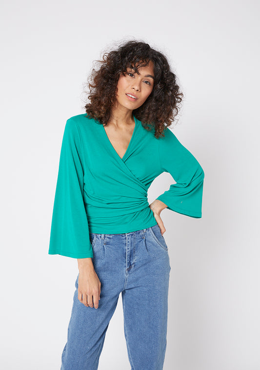 TOP CACHE COEUR EN MAILLE VERT