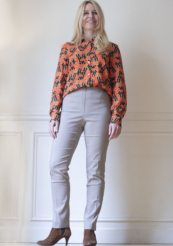 PANTALON STRETCH COUPE DROITE UNI SABLE