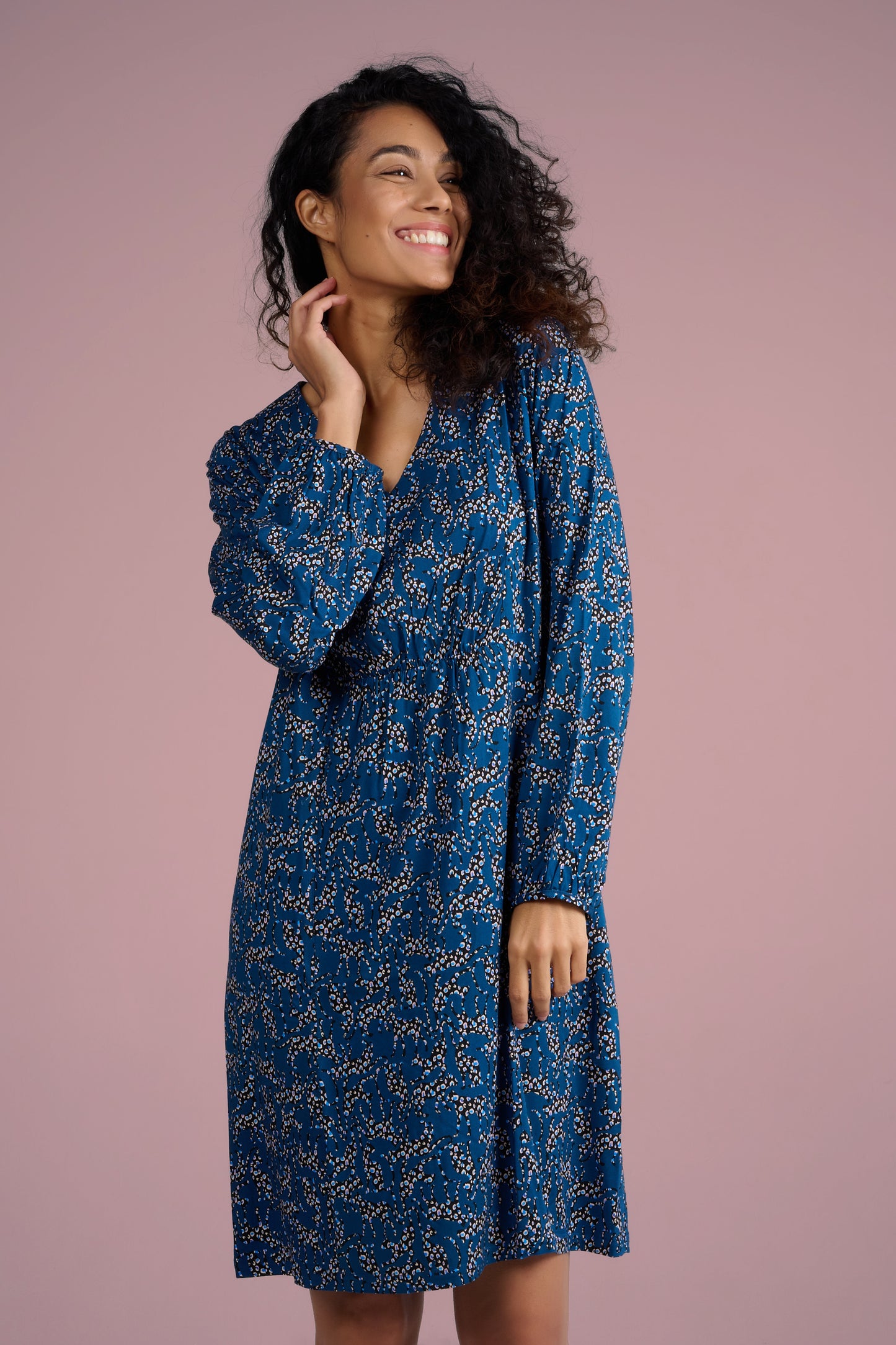 ROBE REGLISSE LEO BLEU